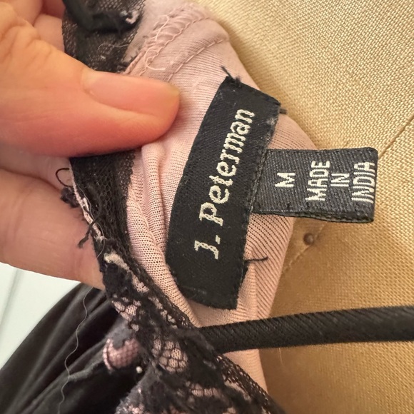 Vintage J. Peterman black lace sexy nightgown, roomy, comfy, vamp, sleepwear - Picture 8 of 11